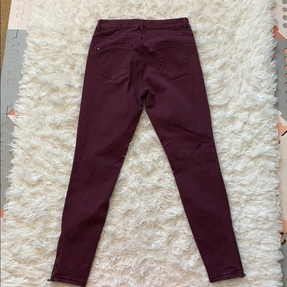 Forever 21 skinny maroon jeans - Picture 3 of 7
